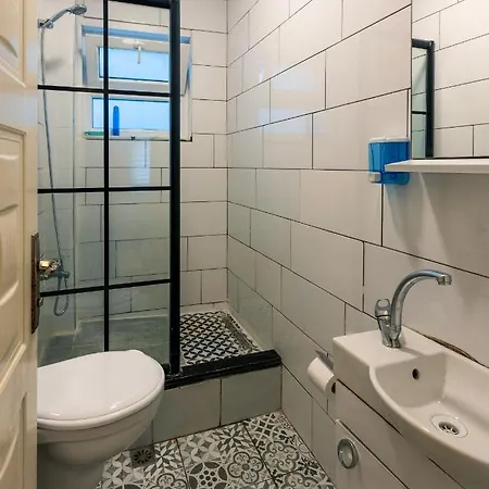 In The Center Of Taksim And Galataport 3 Bedrooms 1 Living In شقة اسطنبول